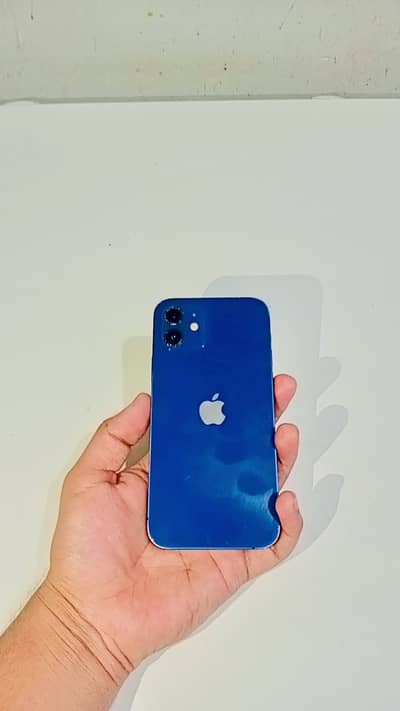 iPhone 12.128 gb