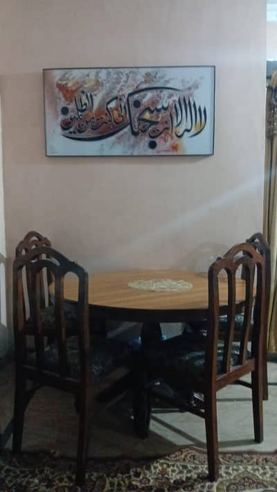 4 seater dining table