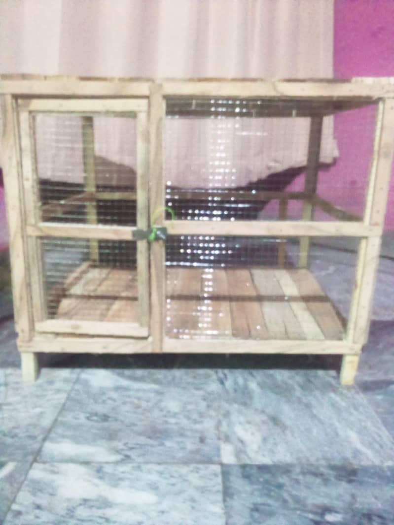 hen's cage 0