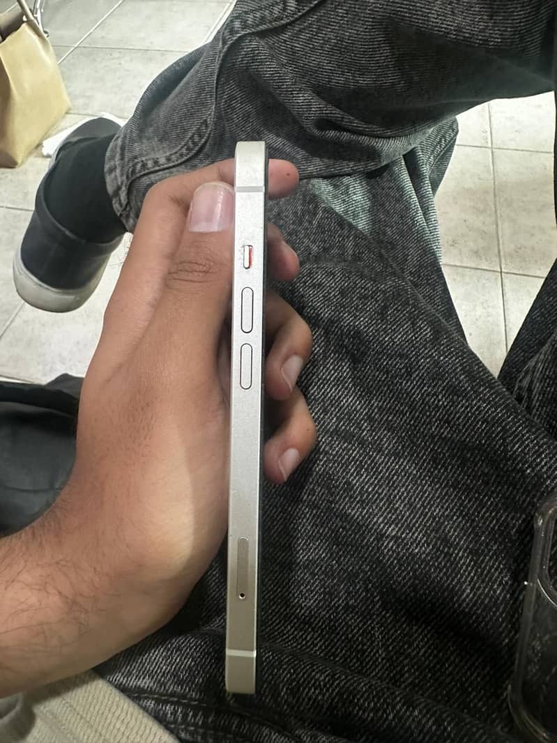 Iphone 13 2