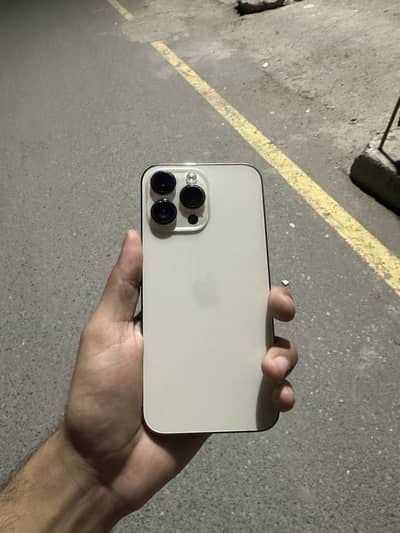 iphone 14 pro max golden