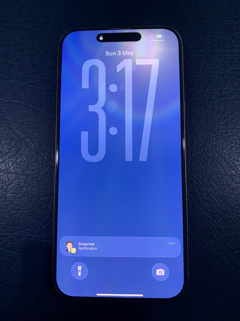 Iphone 16 pro max 1
