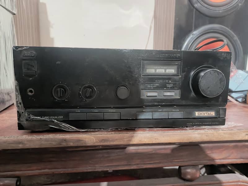 amplifier 0
