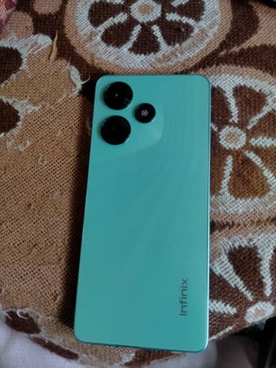 Infinix hot 30 8 /128  without box only device Whatsapp 03194787656