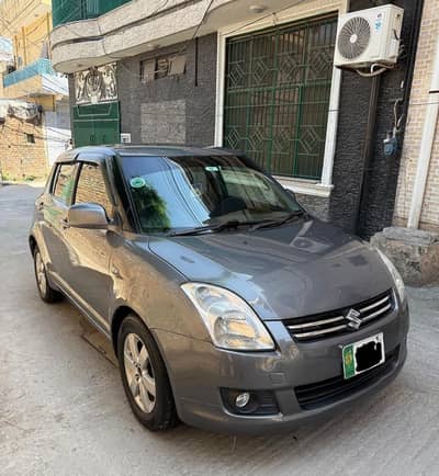 Suzuki swift 2010 DLX excellent condition