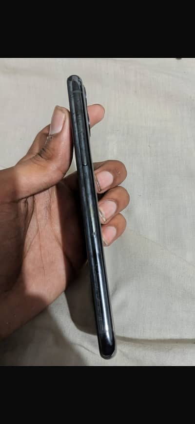 iphone 11 pro exchange possibly