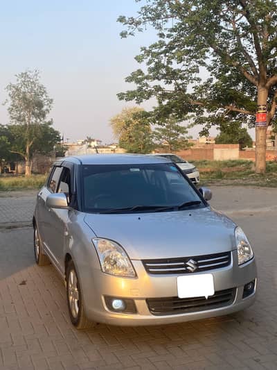 Suzuki Swift DLX 1.3 Model 2012