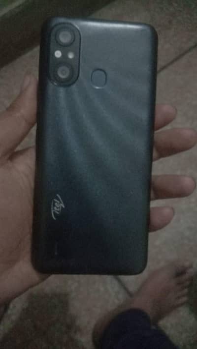 Am Selling my itel a49