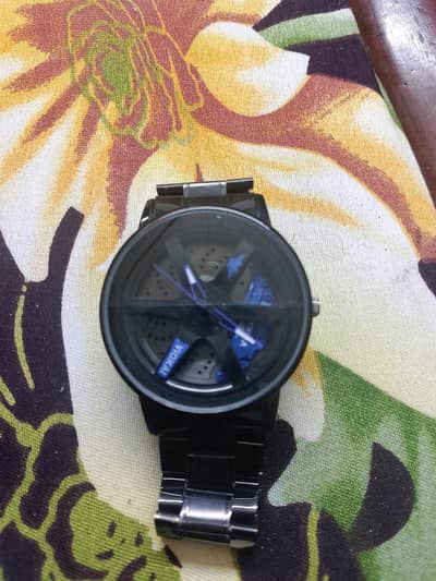 . . . . . . . BMW watch