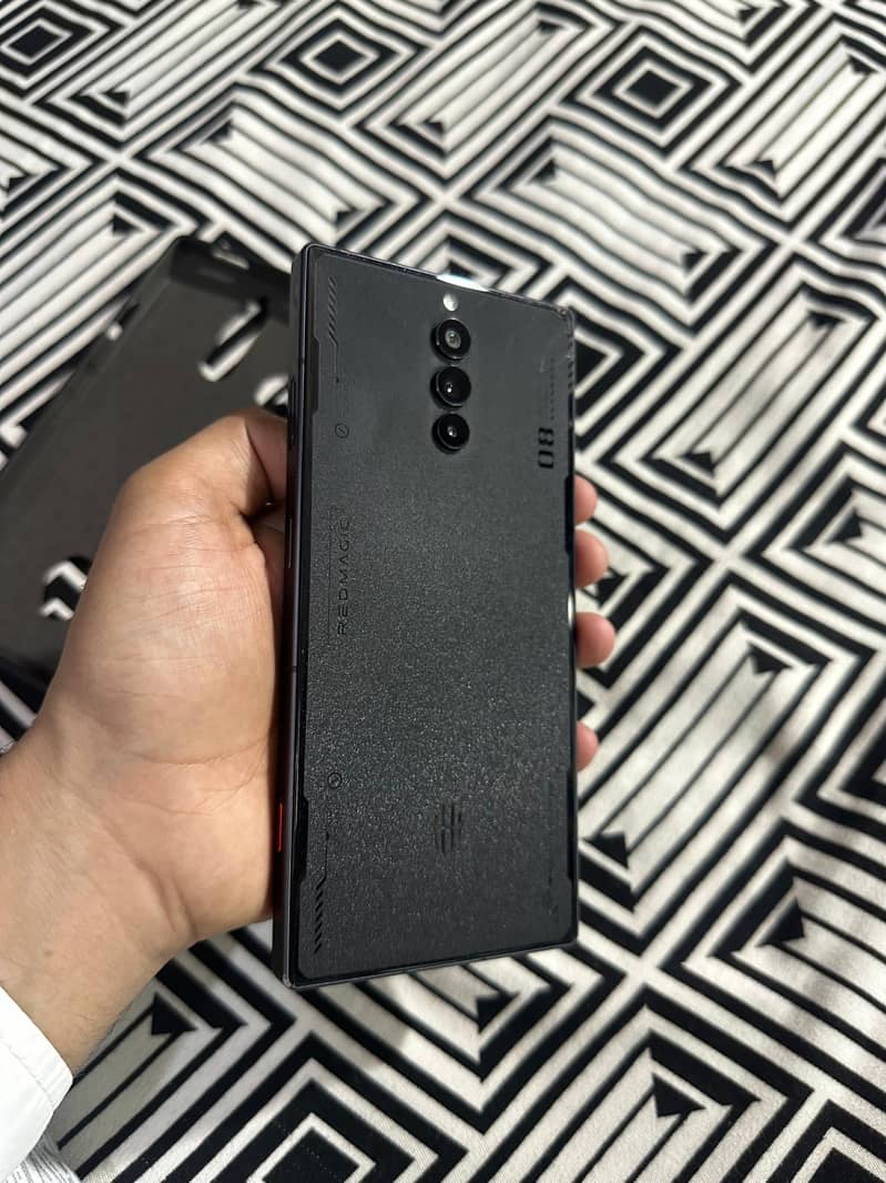 RED MAGIC 8 PRO 2