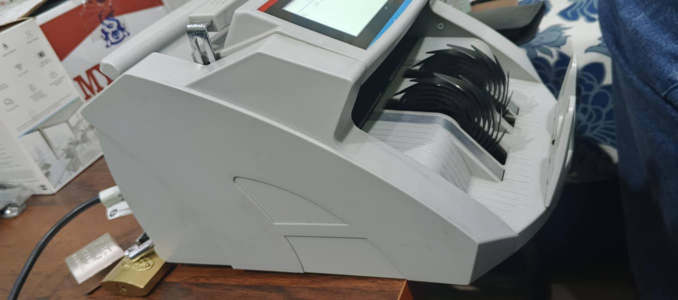 Cash Counting Machine 1