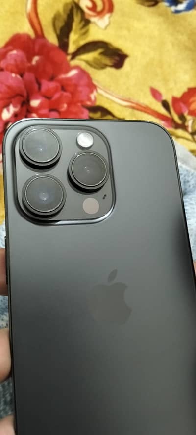 iphone 14 pro 10/9