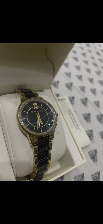 annie klien watch