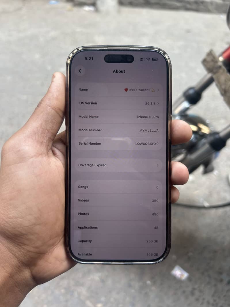iPhone 16 pro 0