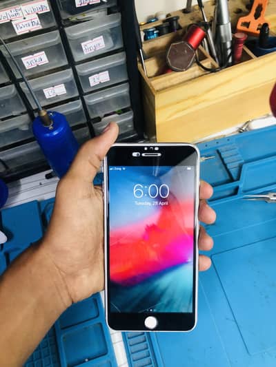 iPhone 6plus 64 gb pta approved