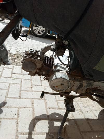 bhai bike bil kul ok hai  koi   paisay lagane ki zarorat nai