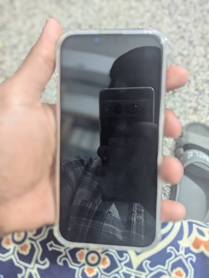iPhone 14 6
