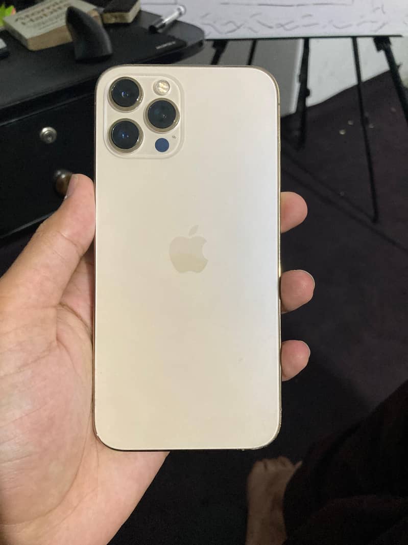 Iphone 12 pro max 5