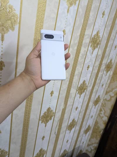 Google Pixel 7 __ 10/10