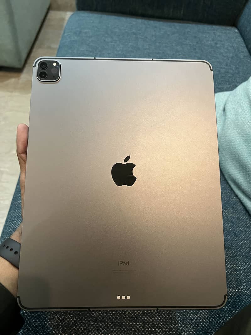 iPad Pro 12.9” M1 0