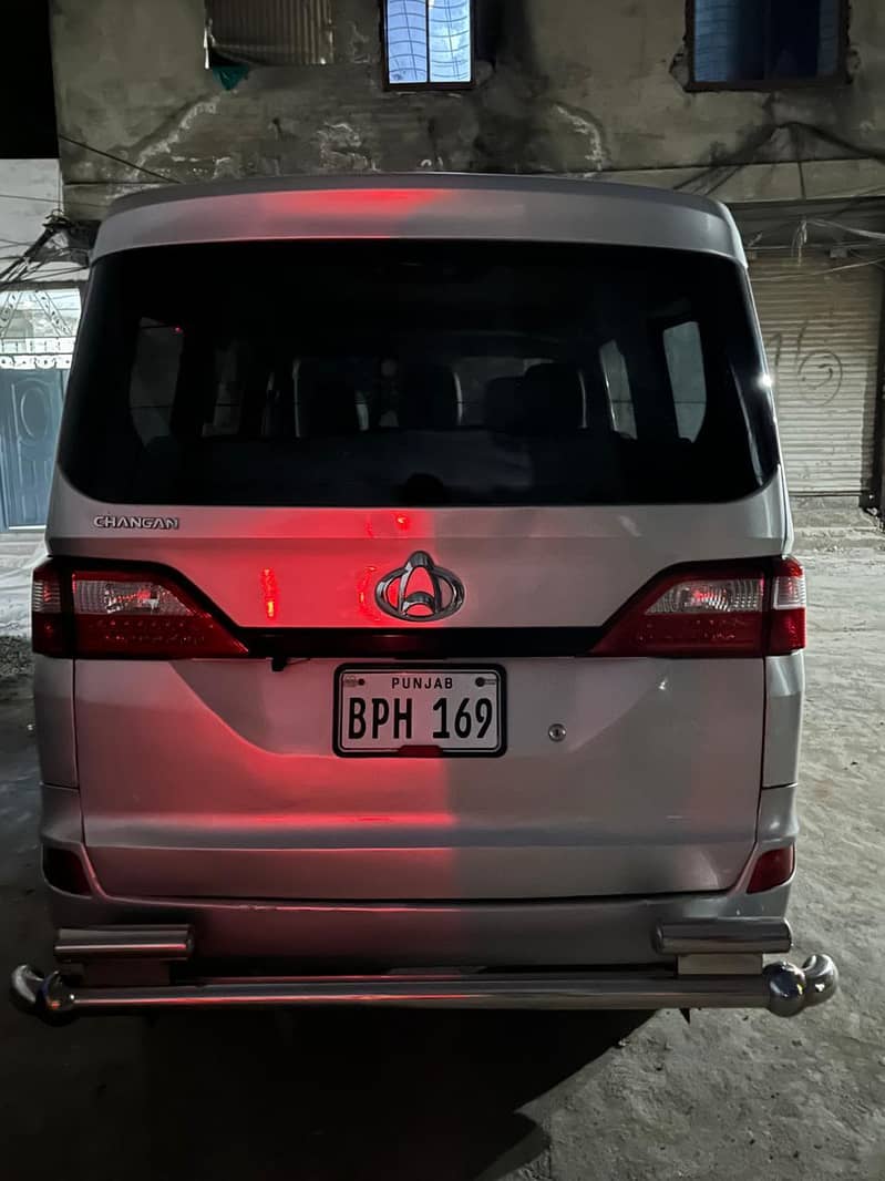 changan karwan 10