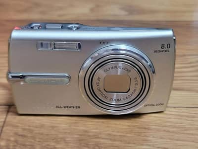 OLYMPUS u830 Compact Digital Camera Tested Good Condition