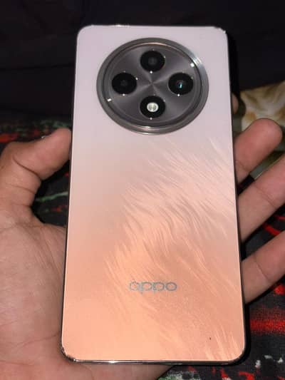 Oppo Reno 12 F  (256)