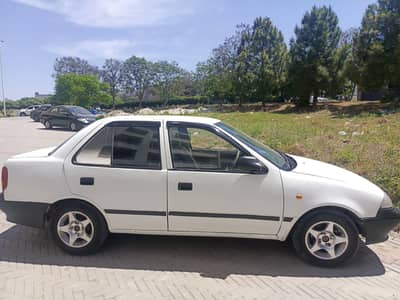 Margalla 1995 model white colour