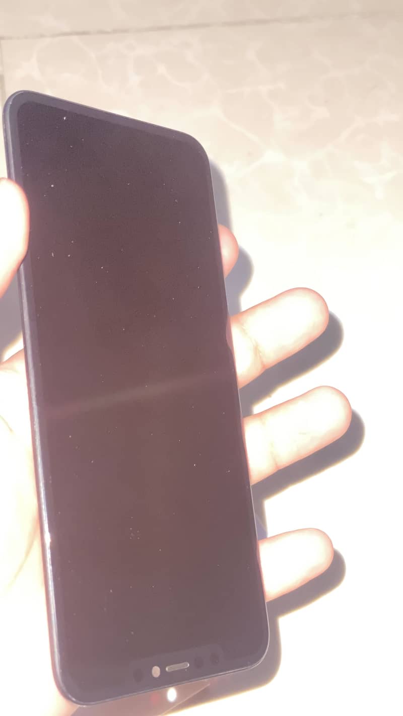 iPhone 11 Pro Max screen 2