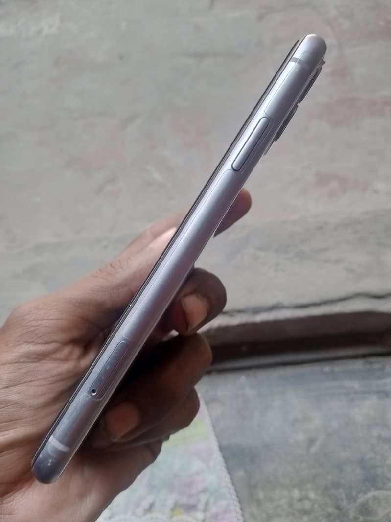 iphone 11 0