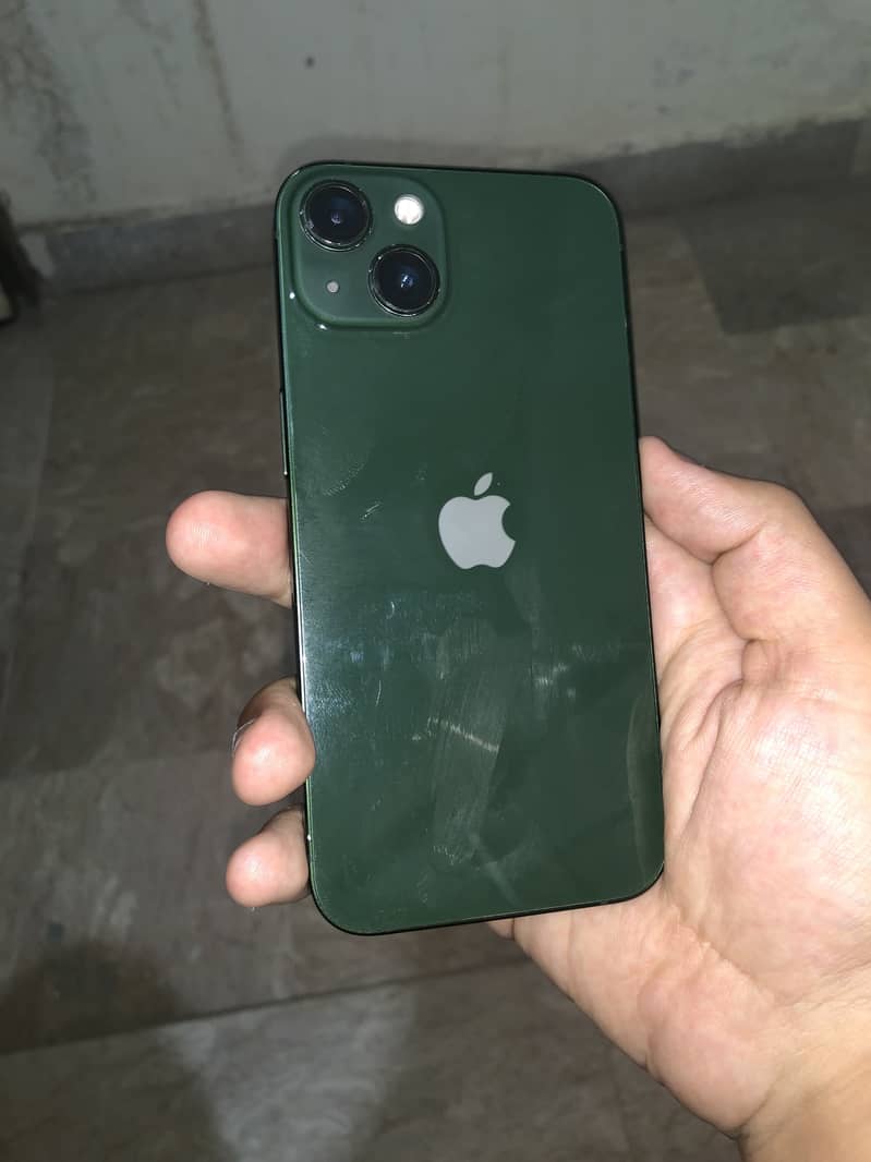 Iphone 13 4
