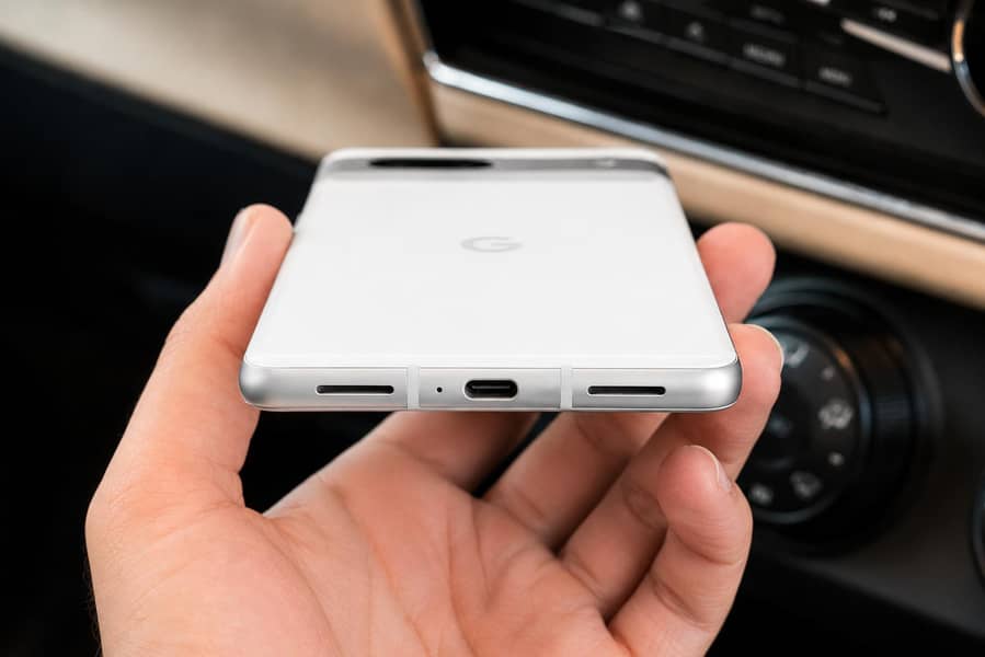Google Pixel 7 --10/10---box pack condition 2