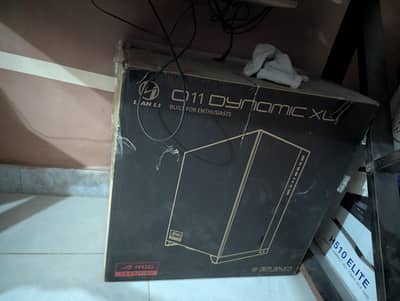 lian LI Oll Dynamic Xl ROG Edition White