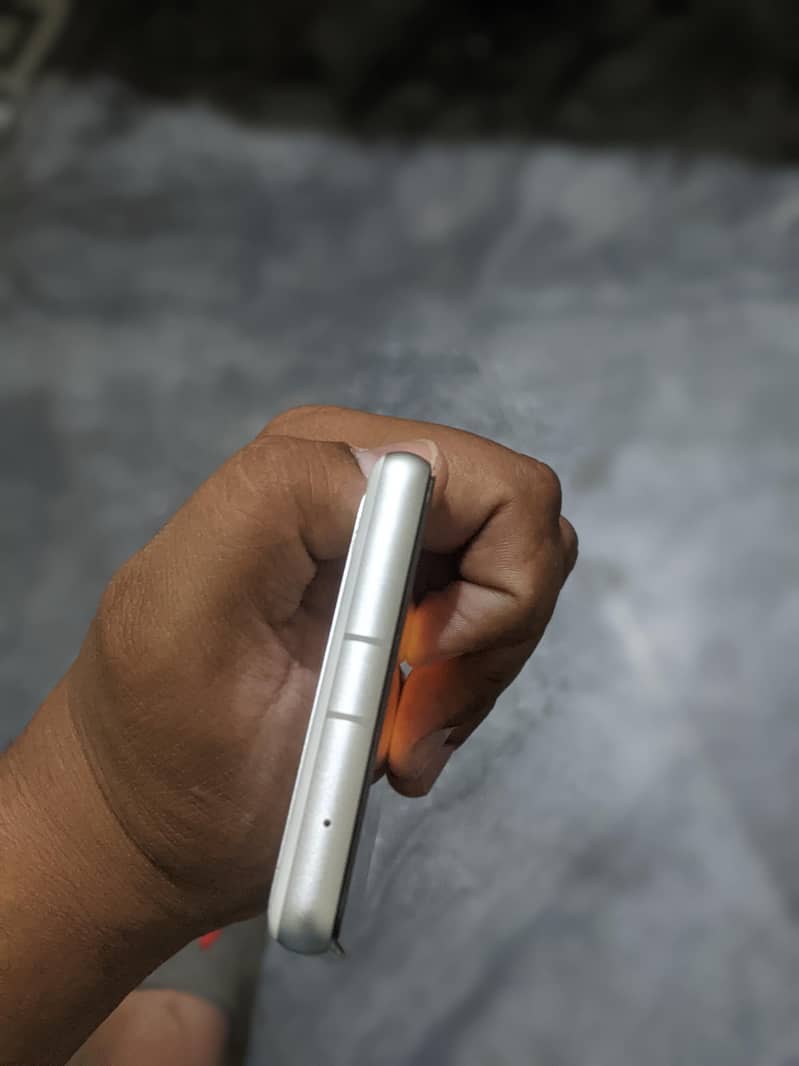 google pixel 7a 2