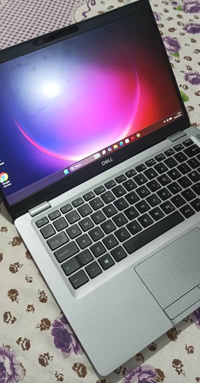 dell 5310 , 16gb ram , 512 gb ssd . 10 Gen.