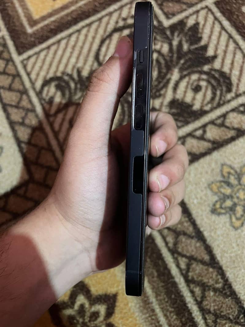 iphone 14 pro 4