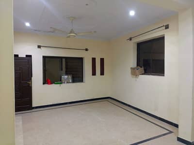 6 Marla Single Story House For Rent in Phase 5B