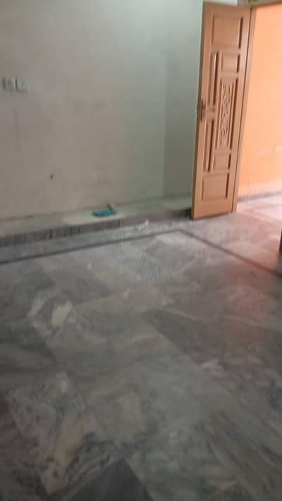 4 Marla Single Story House For Rent in Phase 4B Near Phase 4A