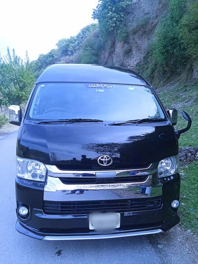 Brand New Toyota hince black colour ma 10/10  condition