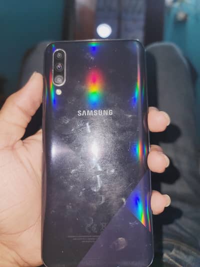 Samsung A30s