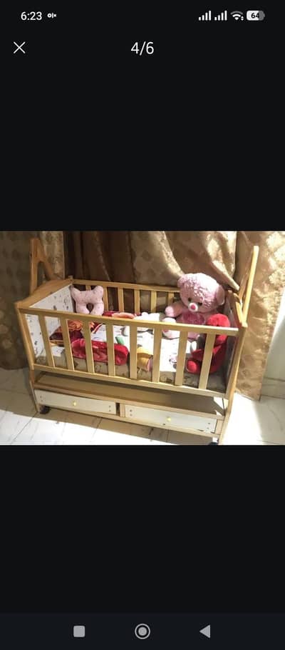 baby cot