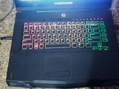 Alienware M15 Alienware M15 Gaming