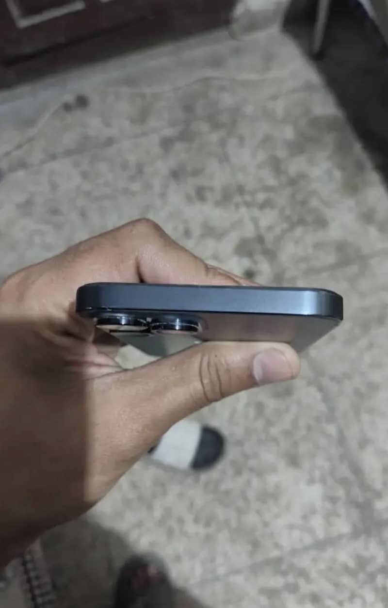 iPhone 12 Pro Max 2