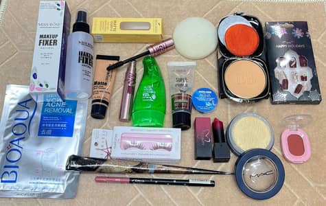 16 in 1 Complete Makeup Kit for Girls | Full Glam Deal | Best Price