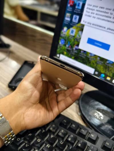 iPhone 11pro 256 non pta all ok vip mobile urgent sale