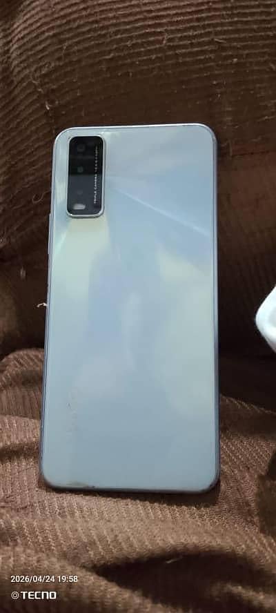 vivo y20 4gb 64gb mobile box sat 0303.71. 91.219