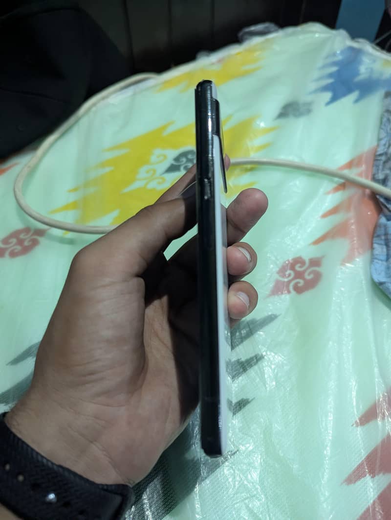 Google pixel 6a 4