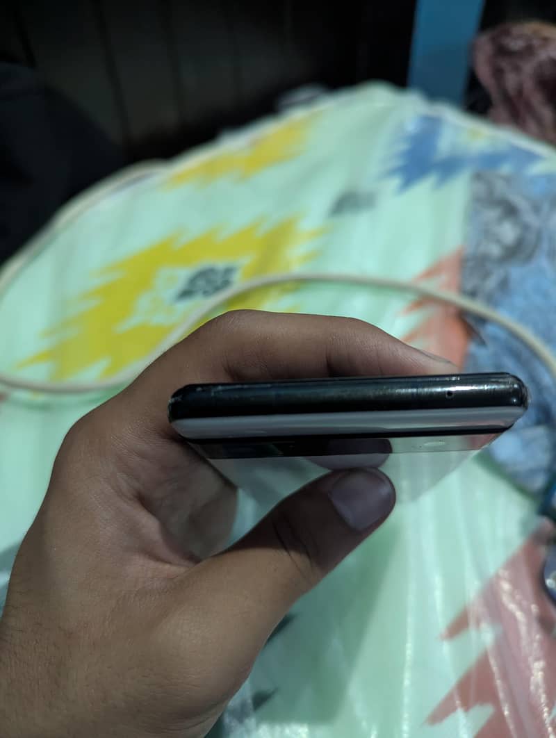 Google pixel 6a 5