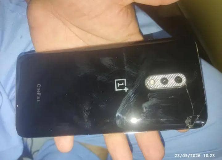 one plus 7 double sim Approved 3