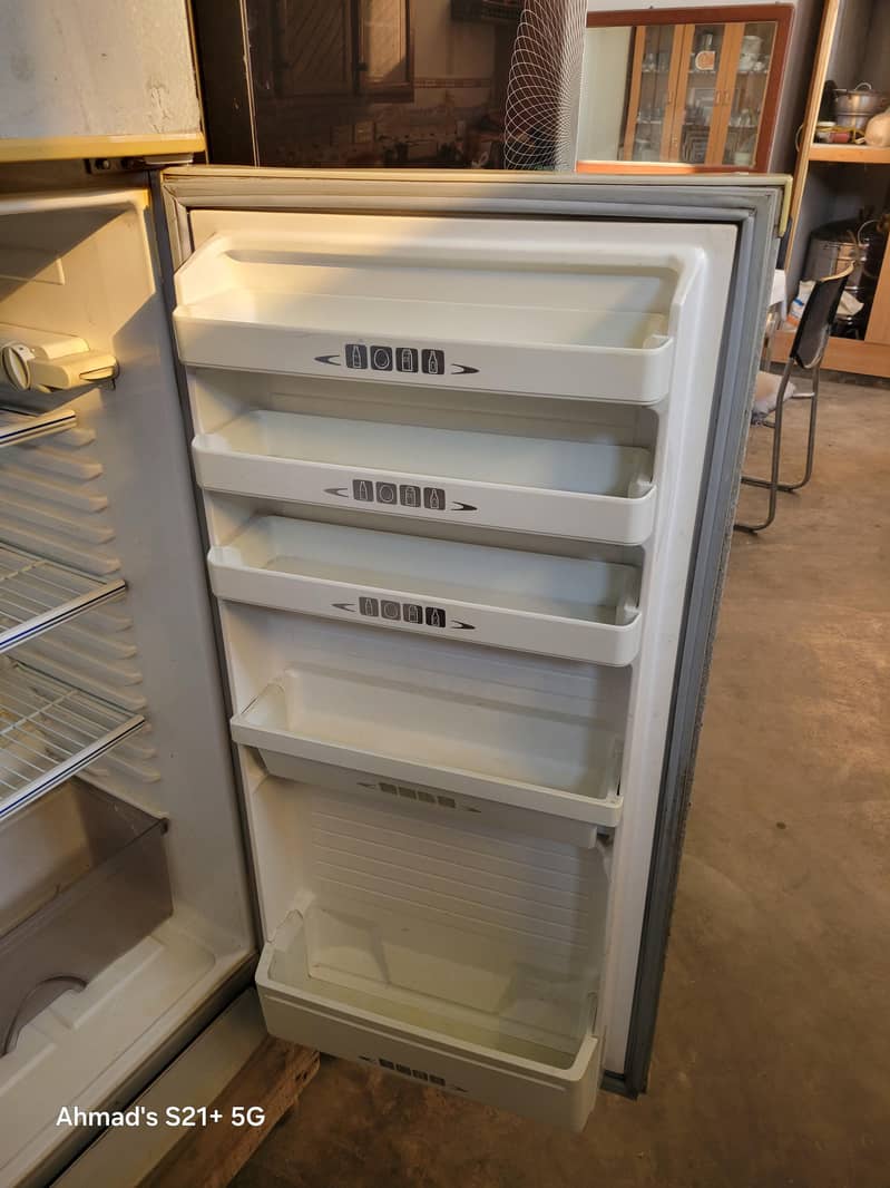 Dawlance fridge 1